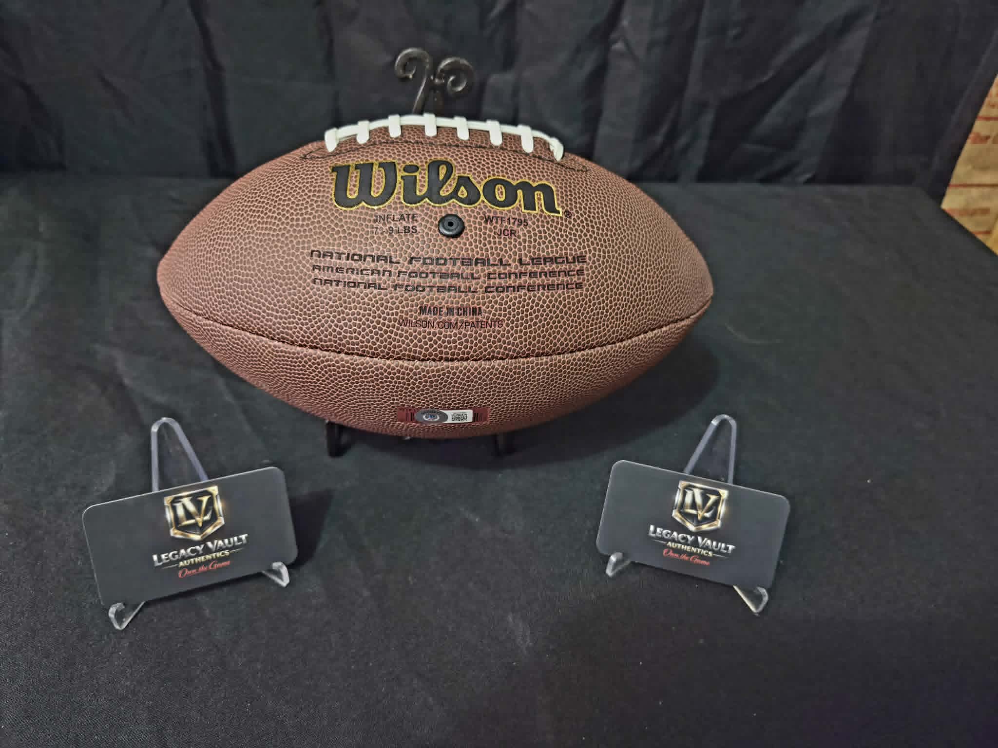 Thurman Thomas signed ball NFL Football NCAA Beckett MVP Bills