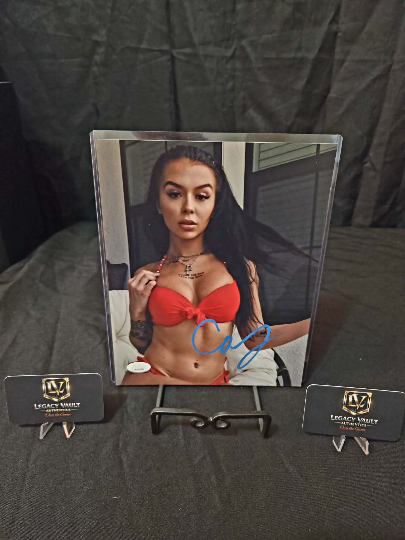 Cora Jade Elayna Black Signed 8x10 Autographed AEW WWE Legend Hall of Fame Diva JSA